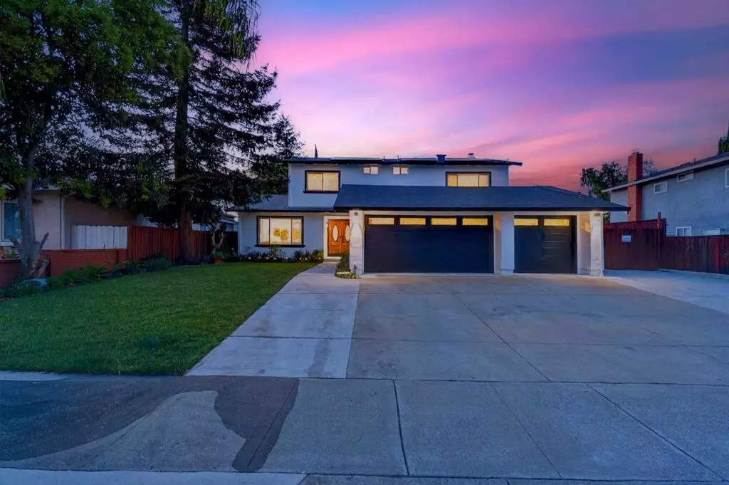 Gilroy, CA 95020,895 Greenwich DR