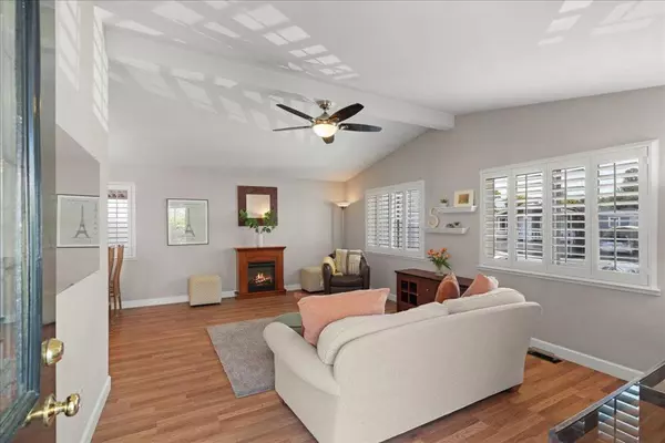 Mountain View, CA 94041,501 Moorpark WAY
