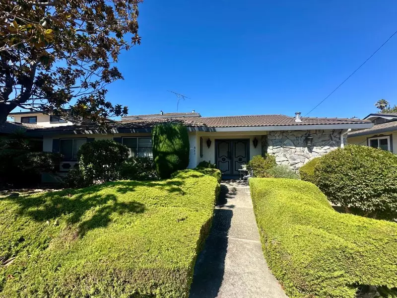 843 Opal DR, San Jose, CA 95117