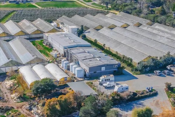 371 Calabasas RD, Watsonville, CA 95076