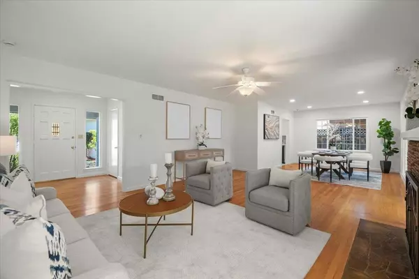 Palo Alto, CA 94306,3888 Magnolia DR