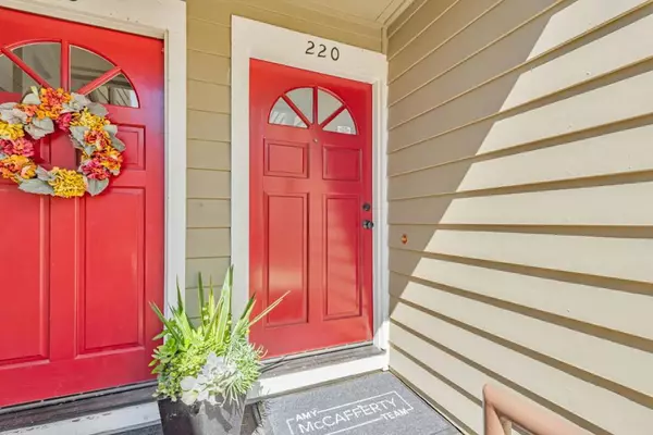 Los Gatos, CA 95032,220 Milbrae LN