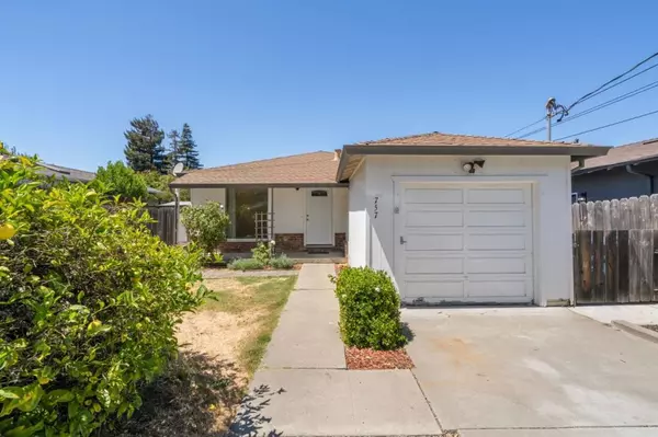 757 7th AVE, Redwood City, CA 94063
