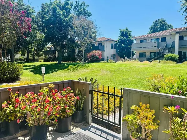 San Jose, CA 95111,3223 Kenhill DR