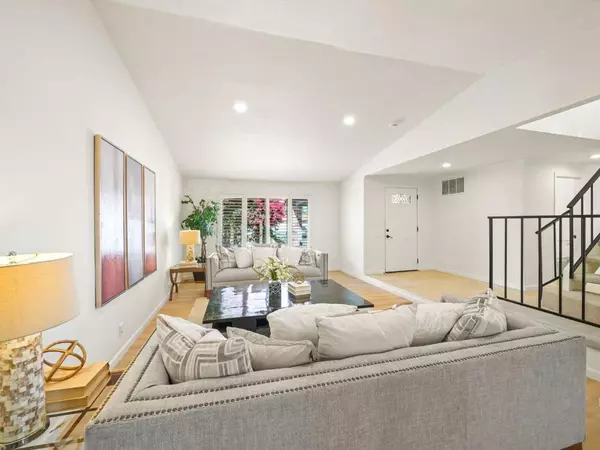 San Jose, CA 95123,638 Lyonburry PL