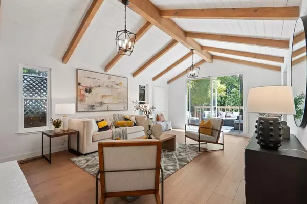 932 Lundy LN, Los Altos, CA 94024