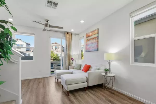 Milpitas, CA 95035,838 Garden ST