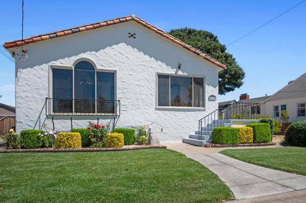 917 S Humboldt ST, San Mateo, CA 94402