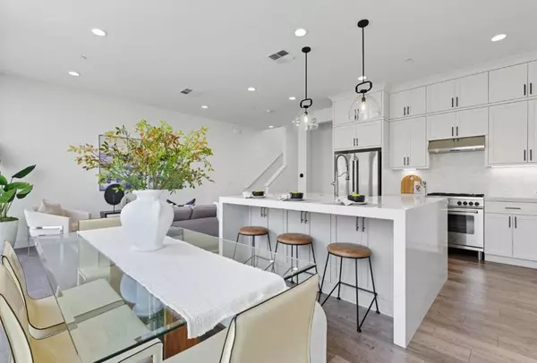 142 Coronado AVE, Alameda, CA 94501