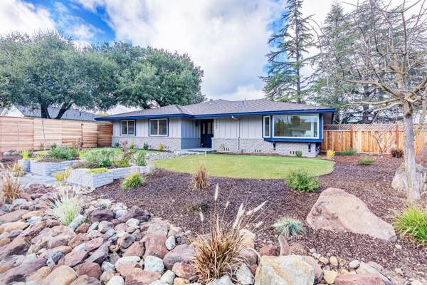 2083 Louise LN, Los Altos, CA 94024