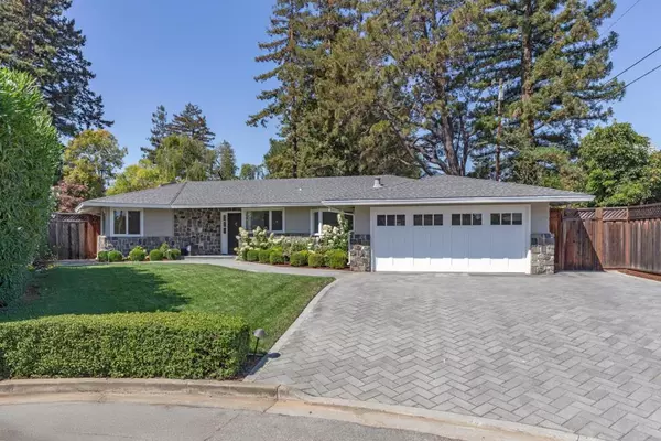 1204 Eureka CT, Los Altos, CA 94024