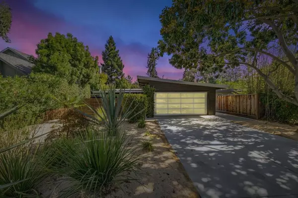 3329 Ramona ST, Palo Alto, CA 94306
