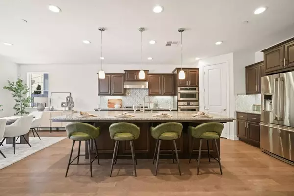Hayward, CA 94544,29732 Cantera DR