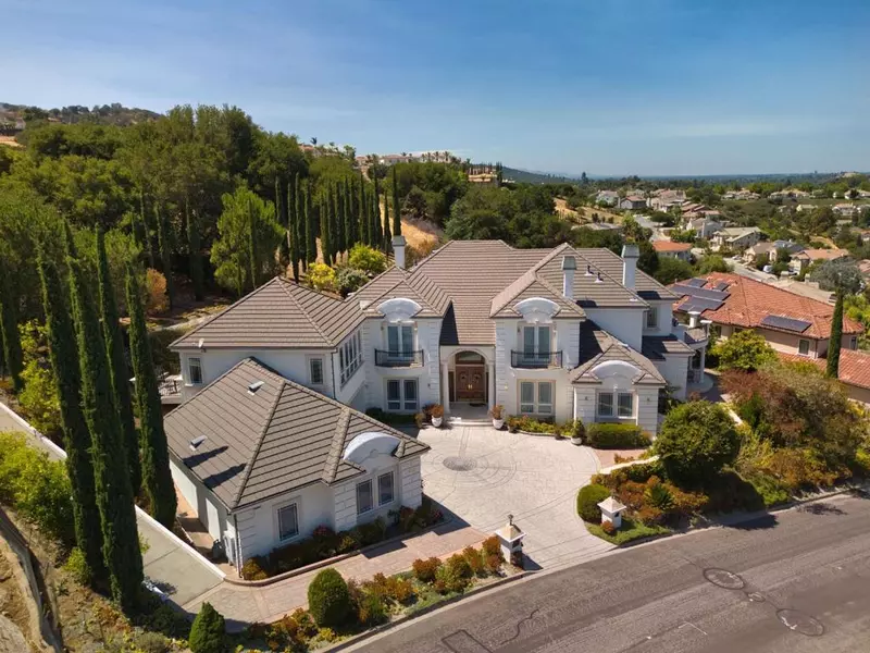 7003 Hollow Lake WAY, San Jose, CA 95120
