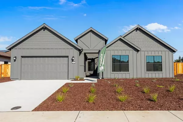 410 Maria DR, Hollister, CA 95023