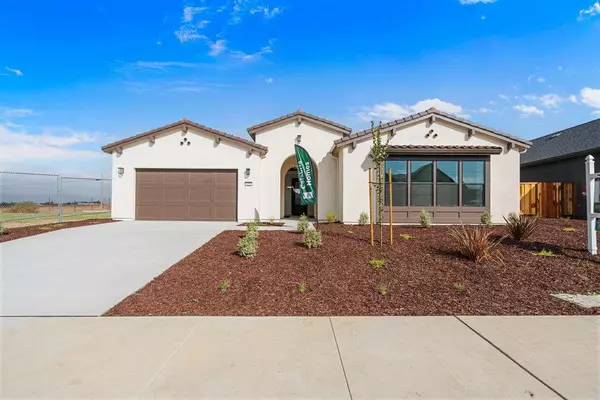 420 Maria #37, Hollister, CA 95023