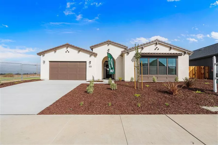 420 Maria #37, Hollister, CA 95023