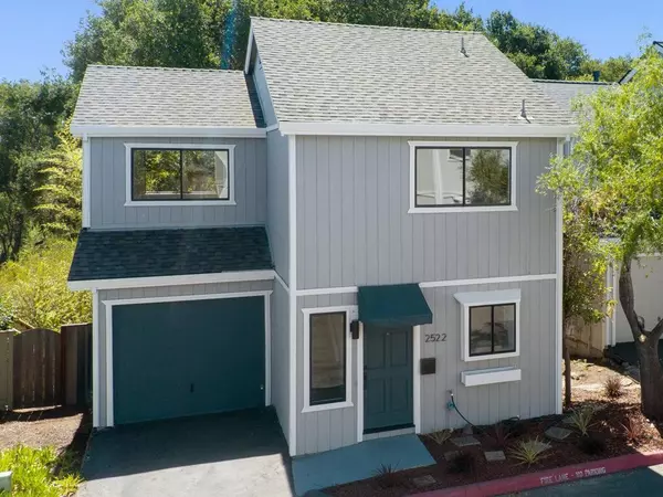 Santa Cruz, CA 95062,2522 Charlene LN
