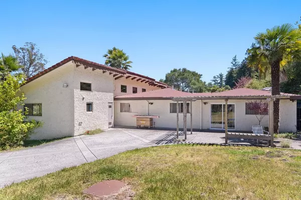 1239 La Madrona DR, Santa Cruz, CA 95060