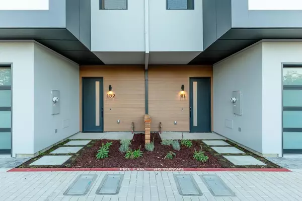 109 Darlington LN, Soquel, CA 95073