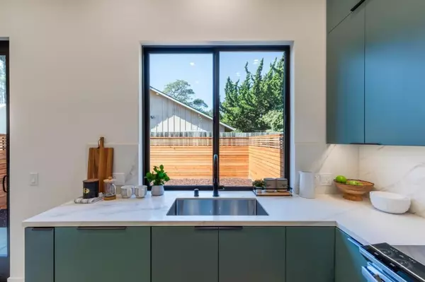 Soquel, CA 95073,115 Darlington LN