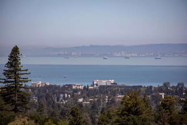 1340 View Haven RD, Hillsborough, CA 94010