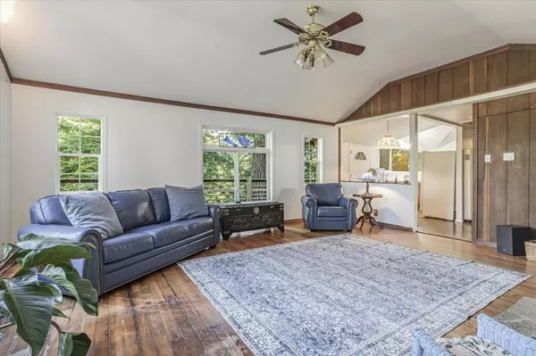 Brookdale, CA 95007,1045 Forest WAY