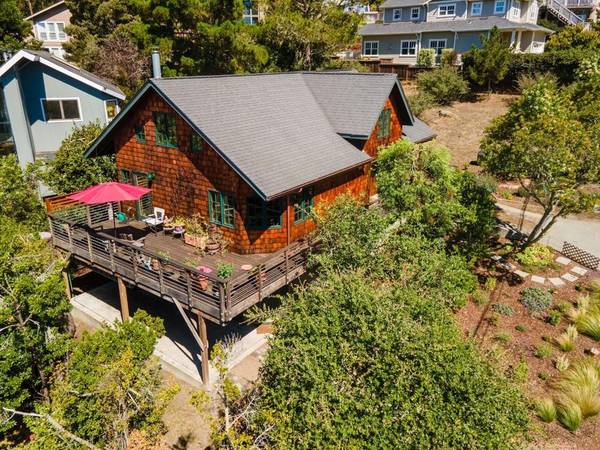 El Granada, CA 94018,401 Avenue Del Oro