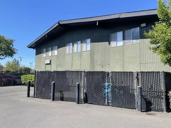 Santa Rosa, CA 95403,3000 Cleveland AVE