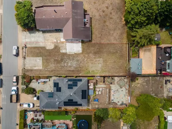 El Granada, CA 94018,331 Carmel AVE