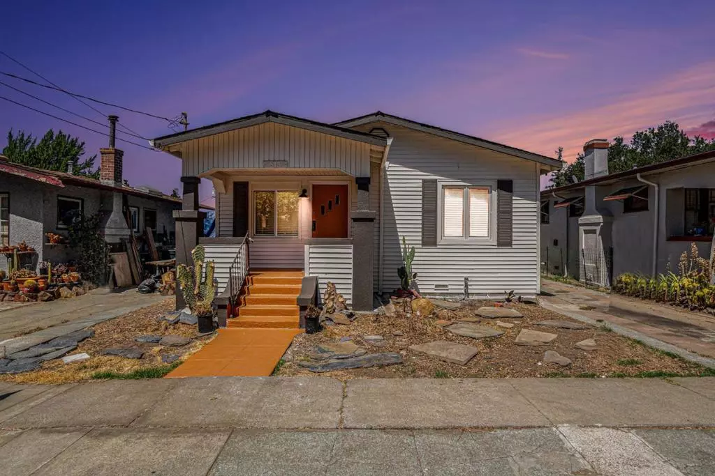 Martinez, CA 94553,513 Arch ST