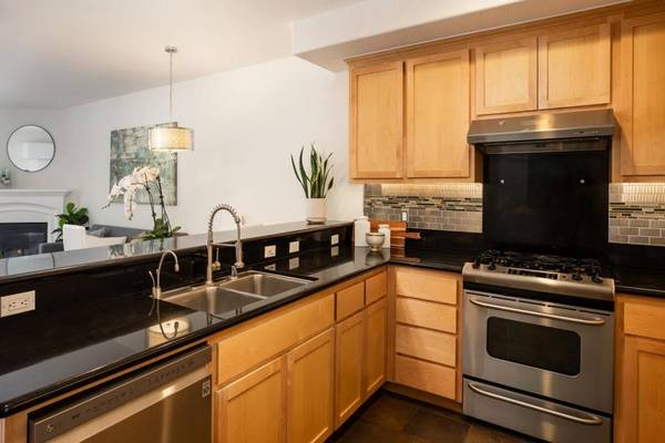 San Jose, CA 95131,1788 Camino Leonor