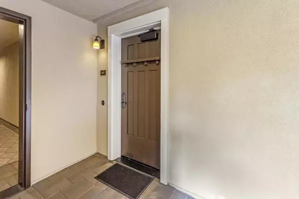 Palo Alto, CA 94301,315 Homer AVE #105
