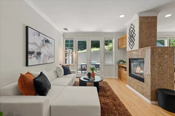 Los Gatos, CA 95032,182 Cuesta De Los Gatos