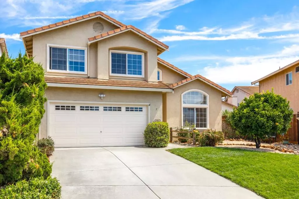 Salinas, CA 93905,7 Massachusetts CIR