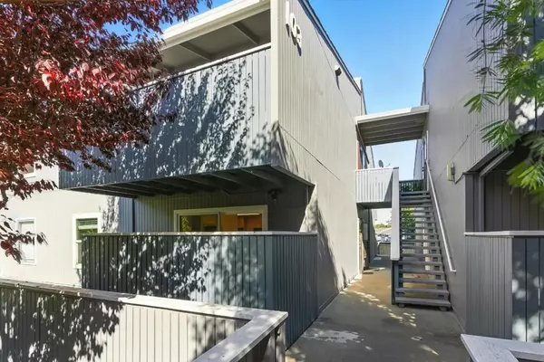 103 Piccadilly PL #A, San Bruno, CA 94066