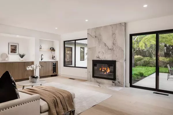 Hillsborough, CA 94010,340 Arden RD