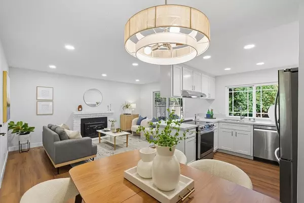 San Jose, CA 95123,737 Los Huecos DR