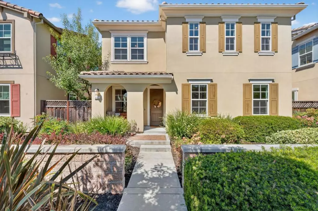 Los Gatos, CA 95032,14145 Capri DR