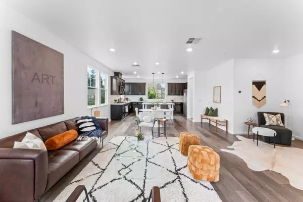 24516 Autumn Mist WAY, Hayward, CA 94544