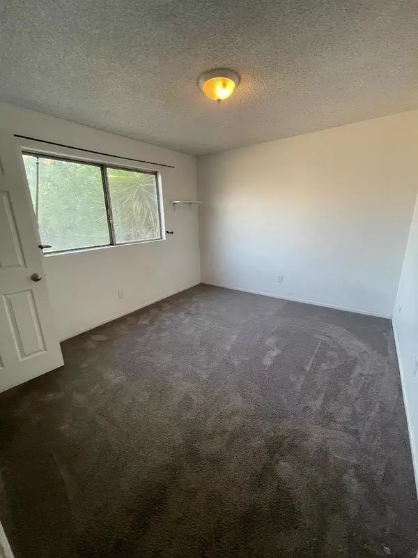 Chowchilla, CA 93610,108 Mariposa AVE