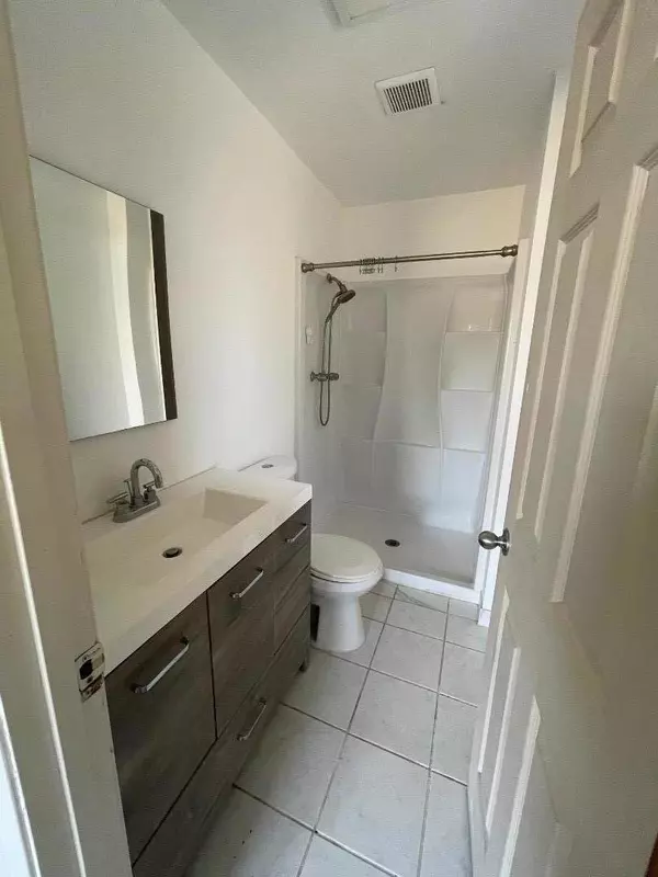 Chowchilla, CA 93610,108 Mariposa AVE