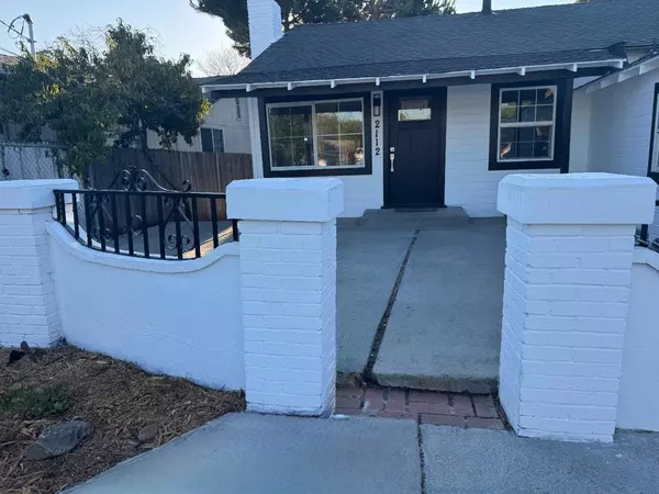East Palo Alto, CA 94303,2112 Lincoln ST
