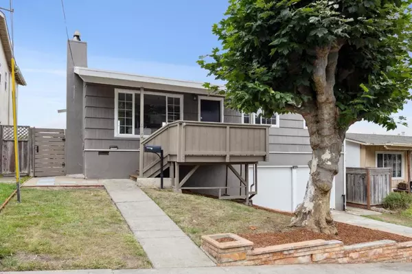 Pacifica, CA 94044,812 Burns CT