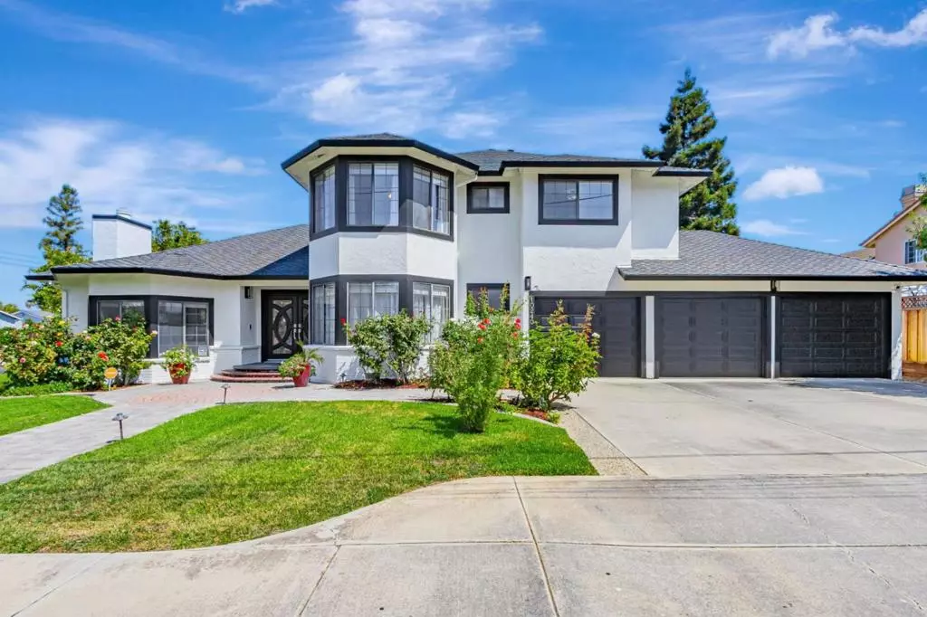 Cupertino, CA 95014,10240 Randy LN