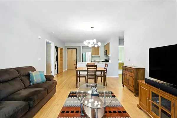 San Francisco, CA 94124,5800 3rd ST #1105