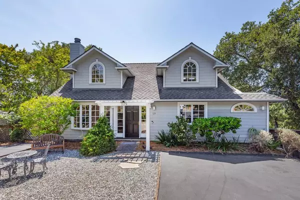 129 Hillside DR, Woodside, CA 94062