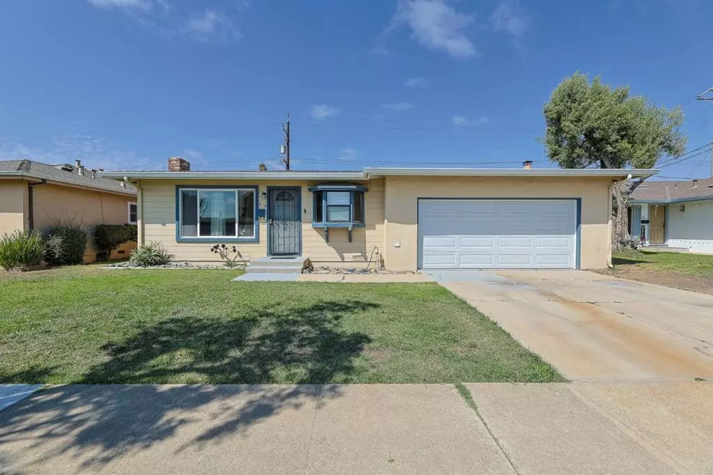 Salinas, CA 93906,216 Crescent