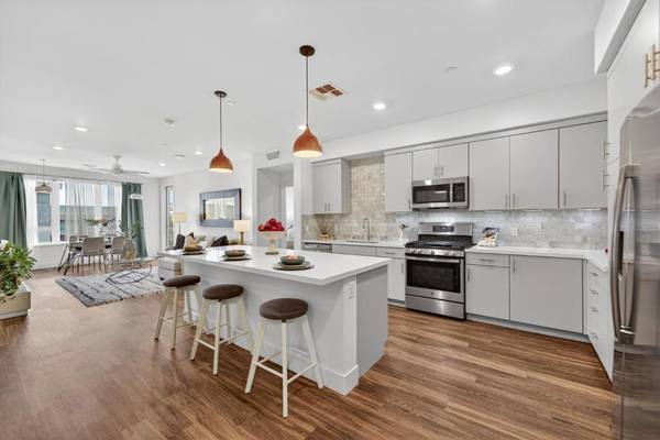 5925 Charlotte DR #408, San Jose, CA 95123