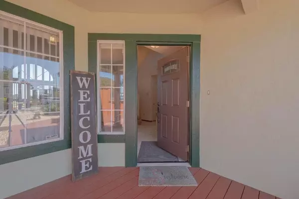 Marina, CA 93933,385 Hillcrest AVE